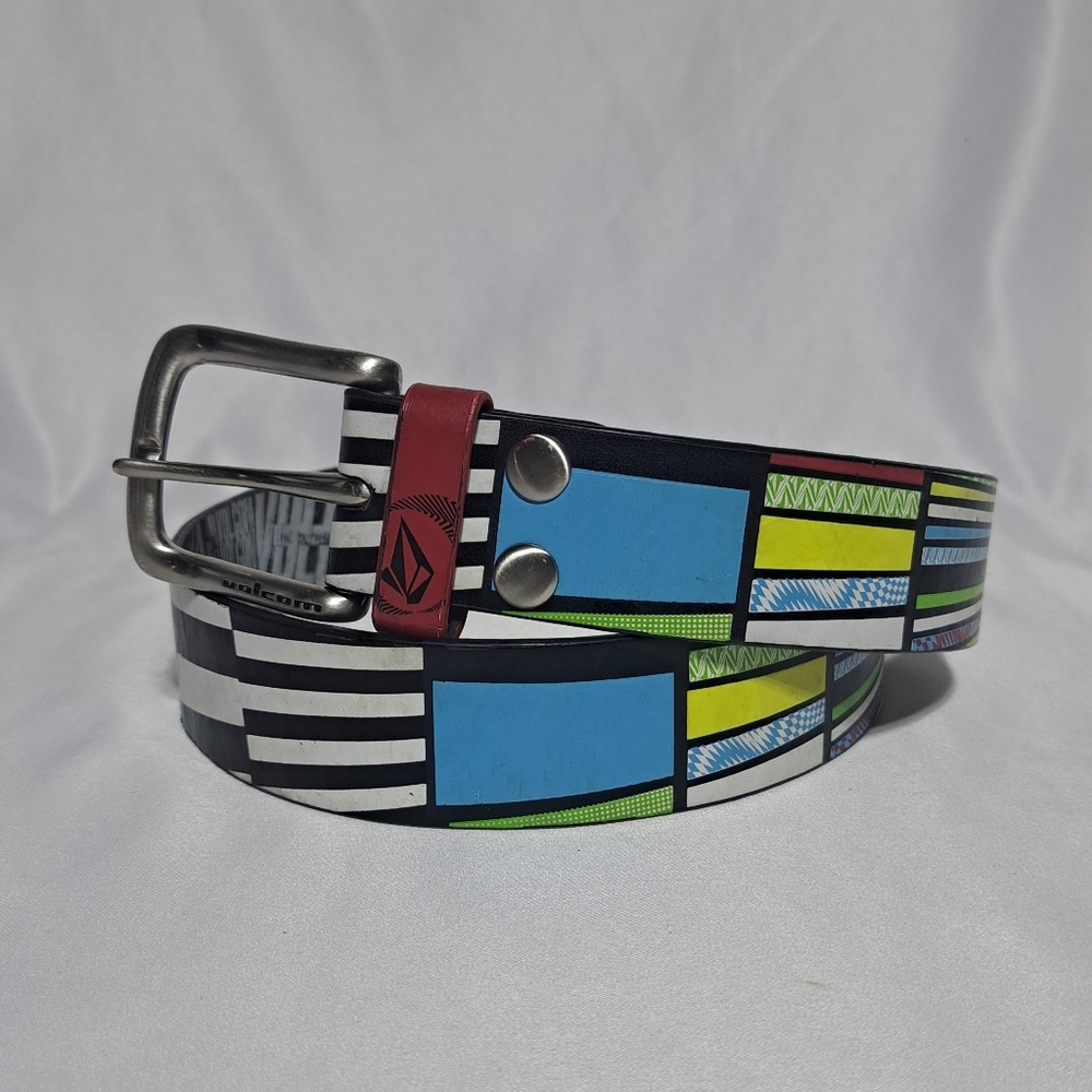 Y2K Volcom Colorblock Striped Belt‎ 37" FLAWED